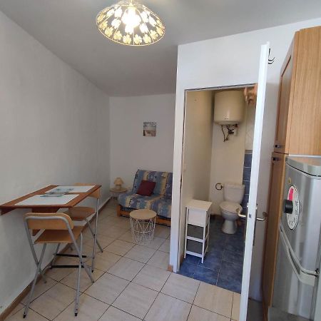Cueva Apartment อาร์ลส์ ภายนอก รูปภาพ